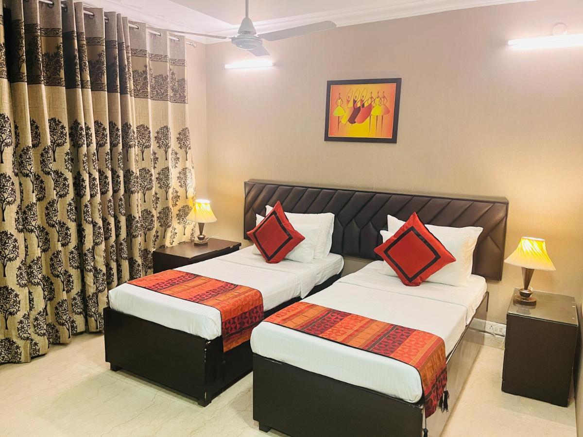 Готель Abode Residency Safdarjung Enclave Near U S Embassy Delhi Нью-Делі Екстер'єр фото