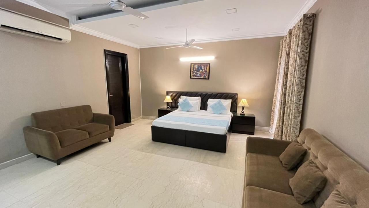 Готель Abode Residency Safdarjung Enclave Near U S Embassy Delhi Нью-Делі Екстер'єр фото